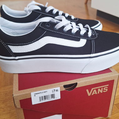 Vans sneakers noires et blanches