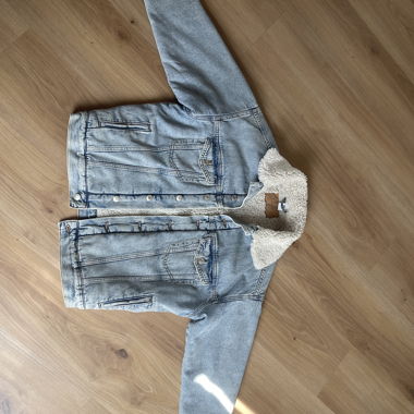 Giacca di jeans con fodera teddy