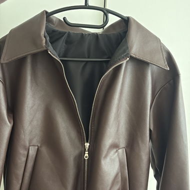 Giacca marrone effetto pelle