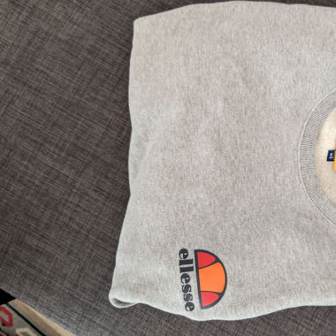 Grauer Ellesse Pullover/Sweatshirt 