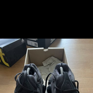 Yeezy 500