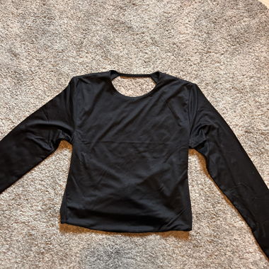 Long-sleeve top 