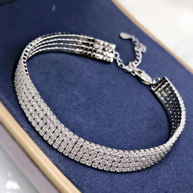 Verstellbare silberne Strasskette