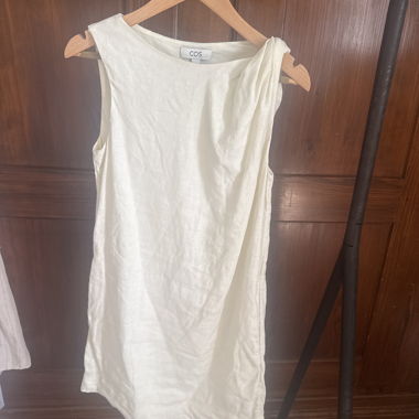 Robe sans manches COS, 100 % lin