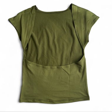 green top with open back in M