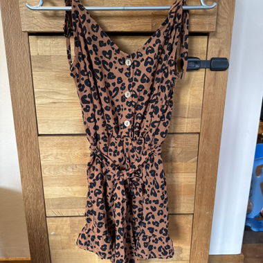 one-piece / jumpsuit leopard print