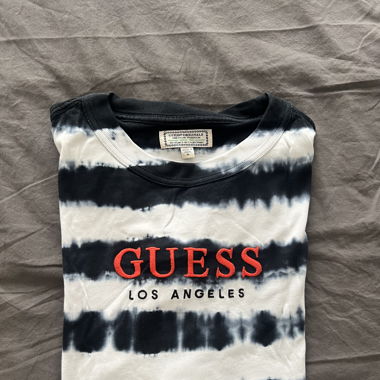 T-shirt Guess