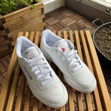 Reebok Classic  – Grösse 37.5 – NEU & ungetragen!