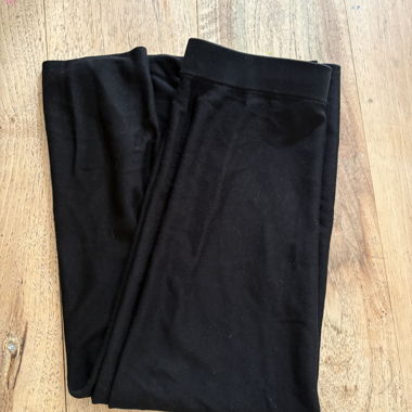 Jupe noire fluide Massimo Dutti