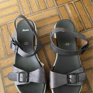 Sandalen von Bata