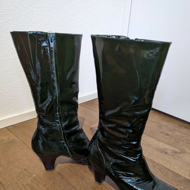 Lederstiefel Lack von Chie Mihara