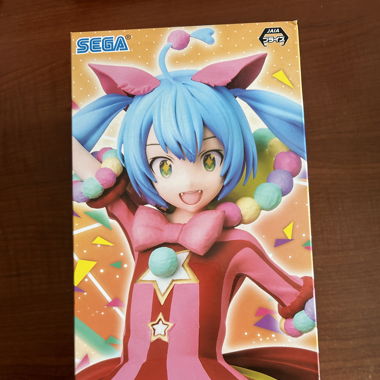 2 figurines Hatsune Miku Project Sekai n25 et Wxs 