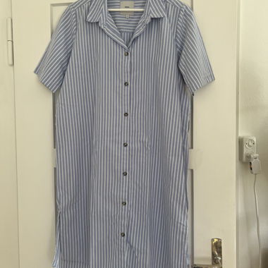 Abito camicia a righe