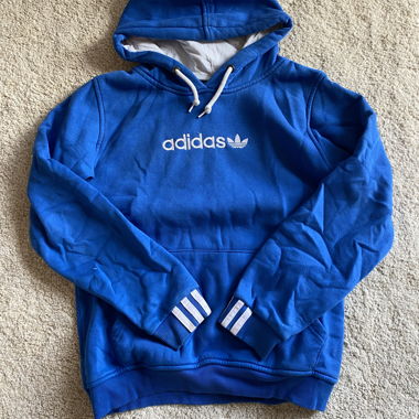 Sweat à capuche Adidas bleu