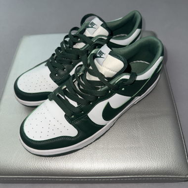 Nike Sneaker Dunk Low verde/bianco EU 44