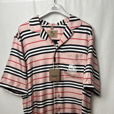 Chemise Burberry Supreme édition limitée 