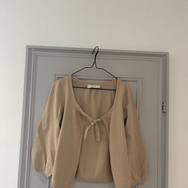 Beige cardigan