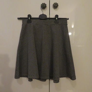 ONLY plaid skater skirt