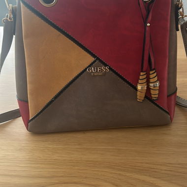 Guess Handtasche mehrfarbig