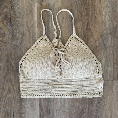 Top court au crochet beige