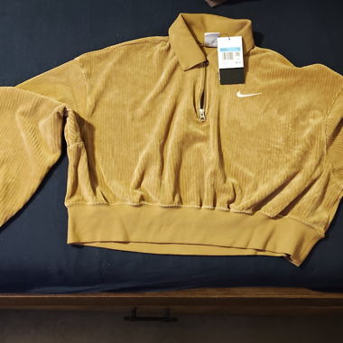Nike Cropped Sweatshirt