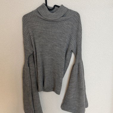 Maglione con Collo Alto Grigio
