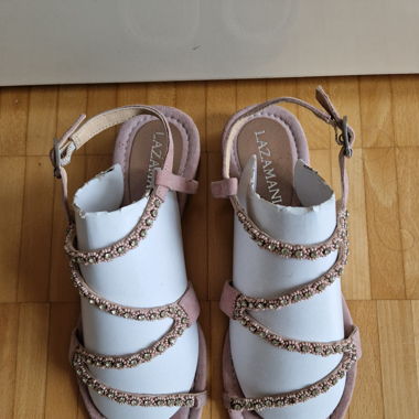 süsse Sandalette mit Glitzersteinchen, rosa