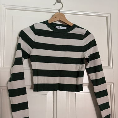 Striped Cropped Longsleeve