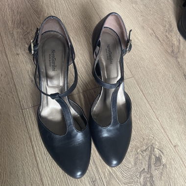 NeroGiardini schwarze High Heels