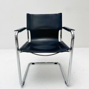 Freischwinger MG5 by Mart Stam for Matteo Grassi
