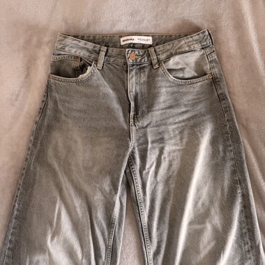 Jean Bershka à jambe large
