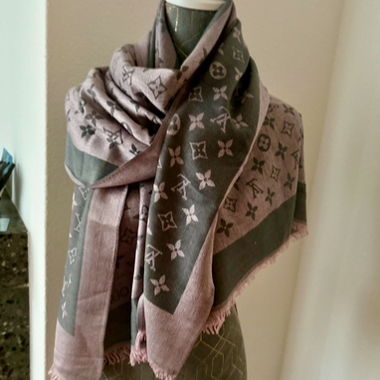 Louis Vuitton Schal Grau Authentisch 