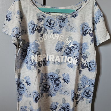 T-shirt à motif floral