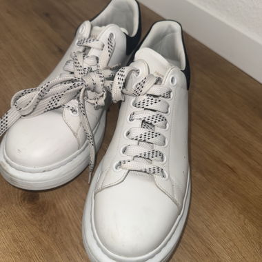 Alexander McQueen Sneakers