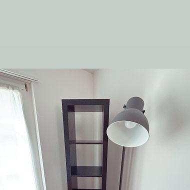 Meuble kalax et lampe 