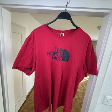 T-shirt The North Face rossa XXL