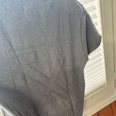 Off white t-shirt 