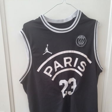 PSG x Jordan basketball jersey / size M