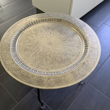 Table d’appoint décoratif