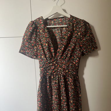 Dress unworn Size S