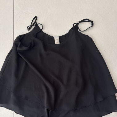 Schwarze top