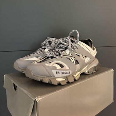 Balenciaga Tracks