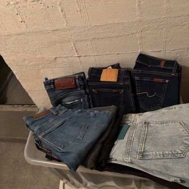 Jeans- & Hosen-Mix, div Marken, 34 Stk Top Zustand