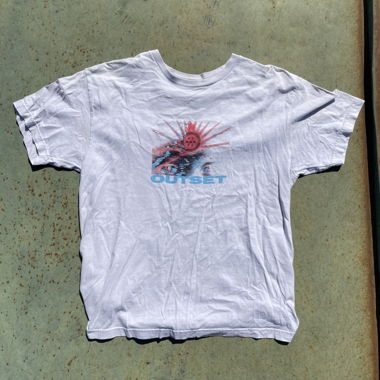 Outset T-Shirt Size L