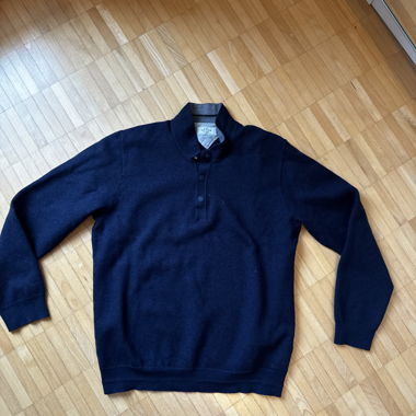 Navy blue quarter zip