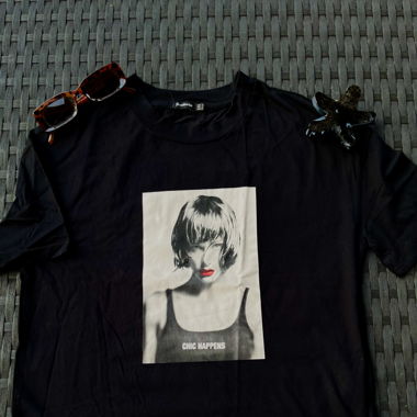 Stradivarius Red Lips Tee 