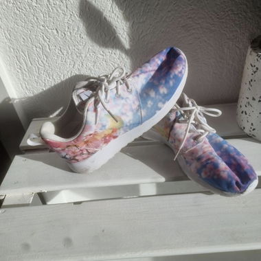 Sneaker Nike ROSHE, stampa fiori di ciliegio, tg. 36.5