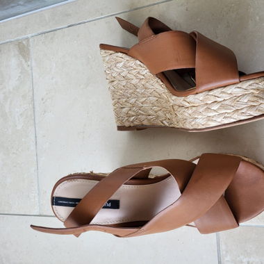 Pull & Bear Keilsandalen