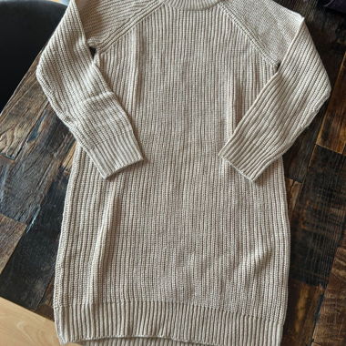 Strickkleid beige