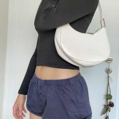 White crossbody bag in croc look